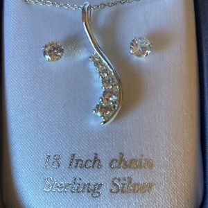 New Sterling Silver Necklace and Matching Earrings